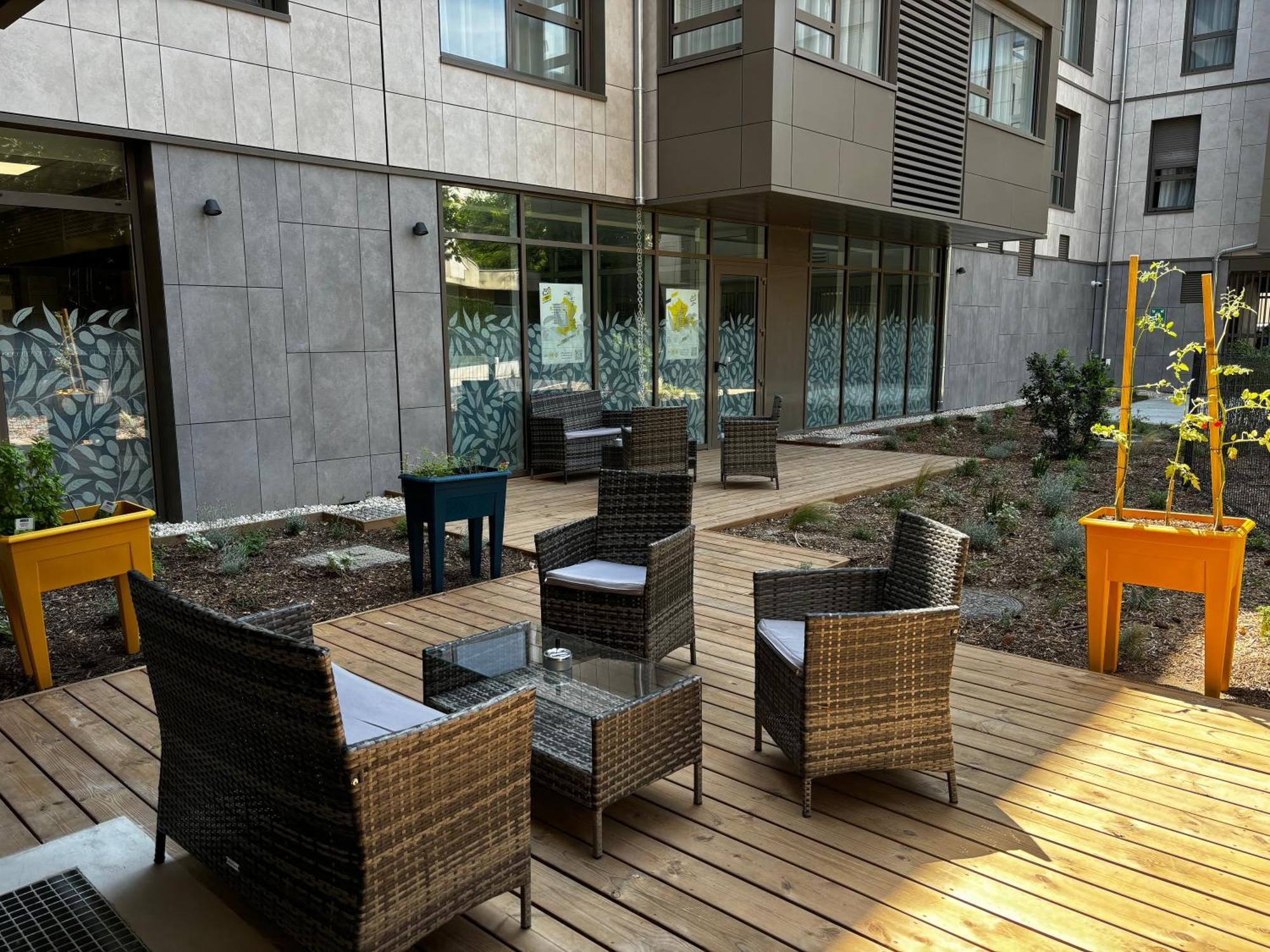 Residence Services Oh Activ Avignon Exterior foto